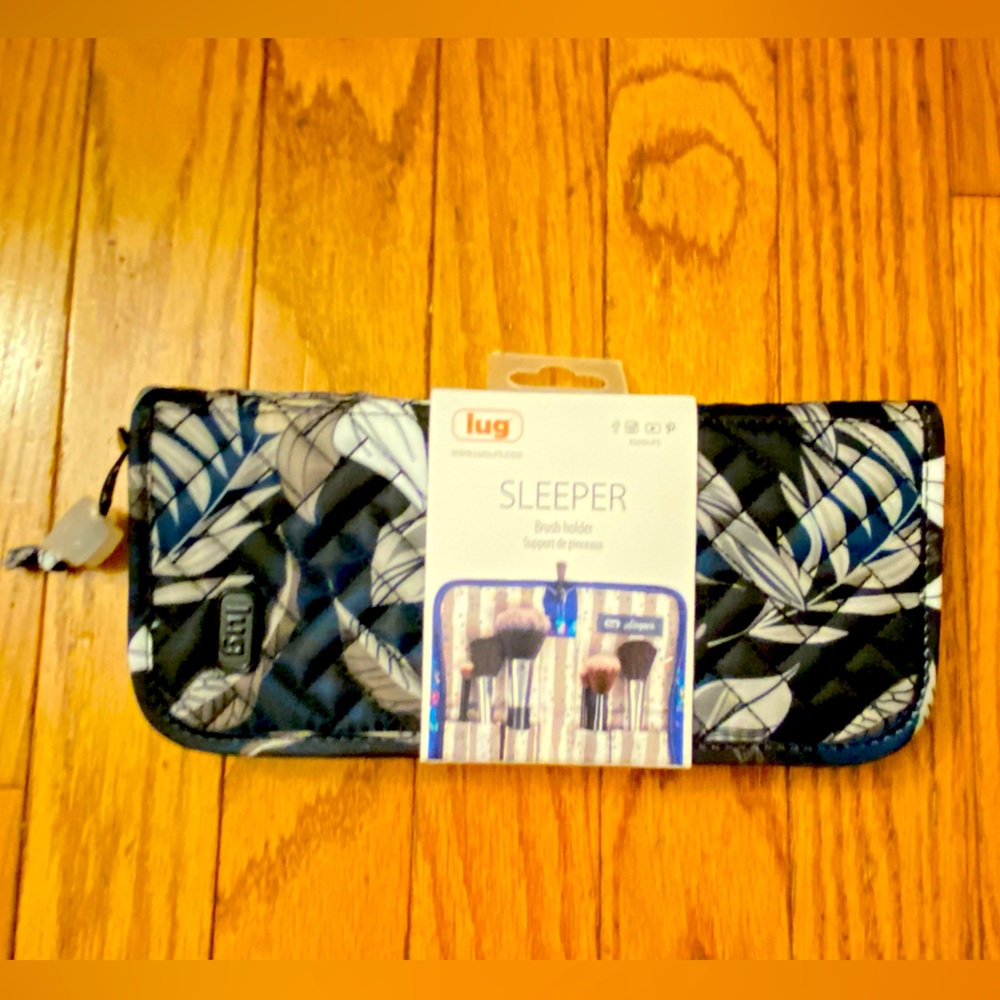 NWT: LUG COSMETIC BAG - SLEEPER BRUSH HOLDER- LILY BLACK. ****SOLD OUT